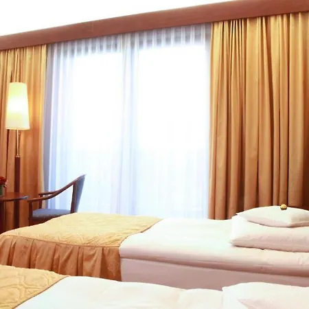 Parkhotel Vienna Hotel