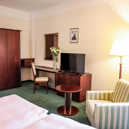 Park Diament 4*